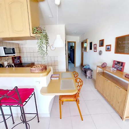 First Line Apartment !!! 50 M From La Pinta Beach !!! In Los Geranios Apartment